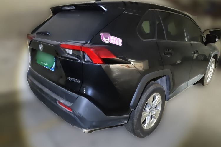 Used Toyota RAV4 2024 2.0L CVT Two-Wheel Drive Urban Edition Rear Right 45 Deg