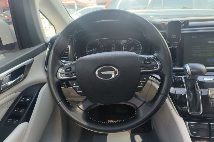 Used GAC Trumpchi M8 2018 320T Luxury Edition Steering Wheel