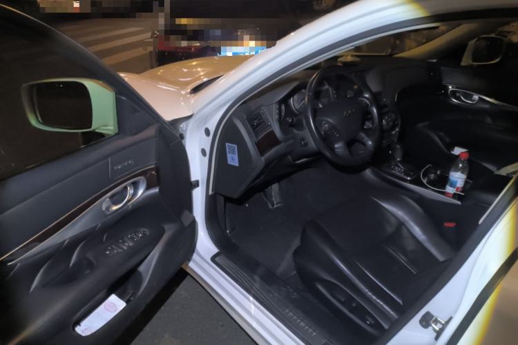 Used Infiniti Q70 2013 Q70L 2.5L Comfort Edition
