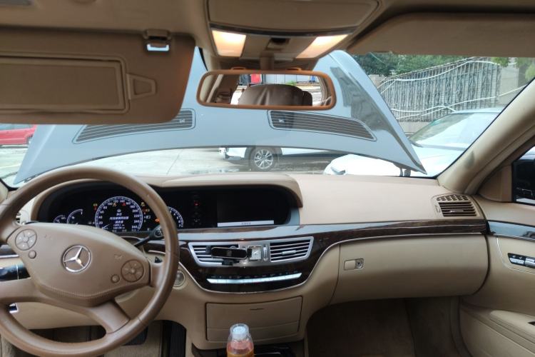 Used Mercedes-Benz S-Class 2012 S 300 L Luxury Grand Edition Headliner