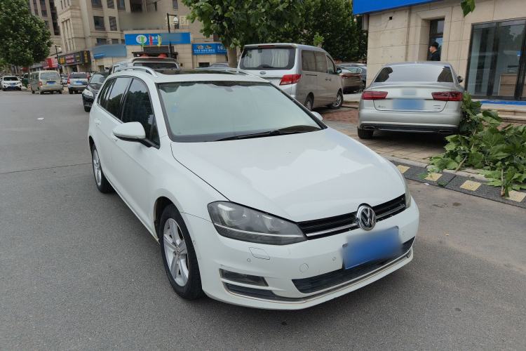 Used Volkswagen Golf 2014 1.4TSI Luxury Travel Edition
