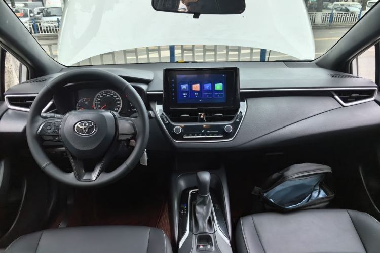 Used Toyota Levin 2022 Facelift TNGA 1.5L CVT Progressive Edition Center Console