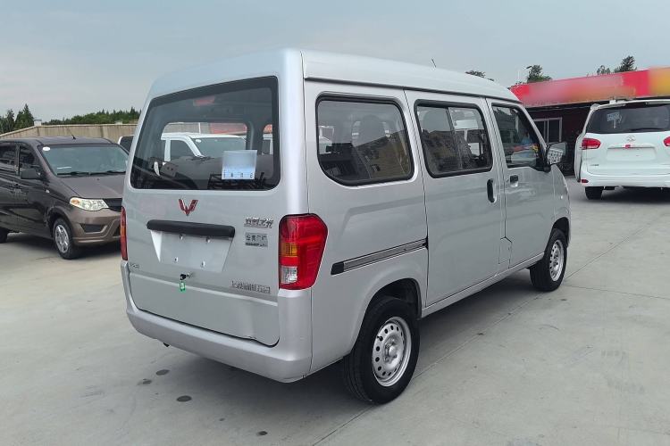 Used Wuling Zhiguang 2015 1.2L Practical LS-I Model
