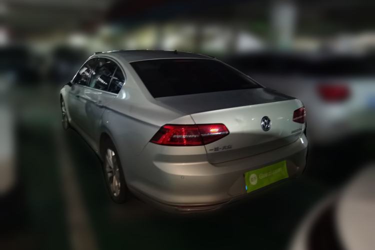 Used Volkswagen Magotan 2019 330TSI DSG Luxury Version China VI Standard