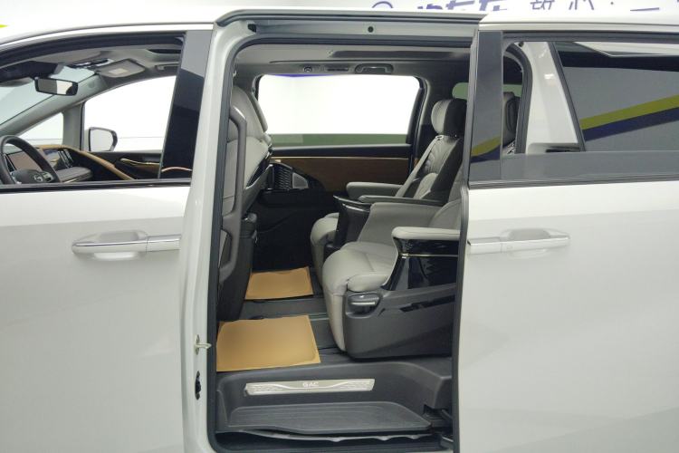 Used GAC Trumpchi M8 2024 Master Series 400T Ultimate Edition
