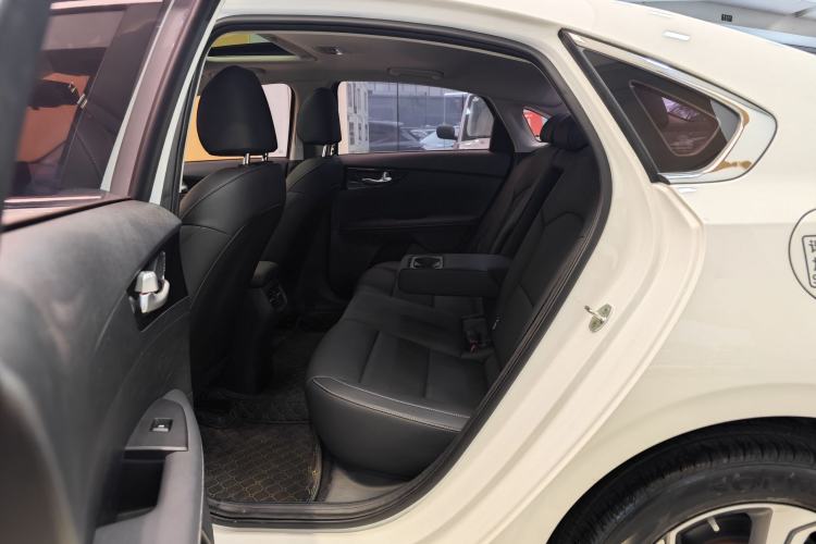 Used Kia K3 2019 1.5L CVT Smart Connectivity Version
