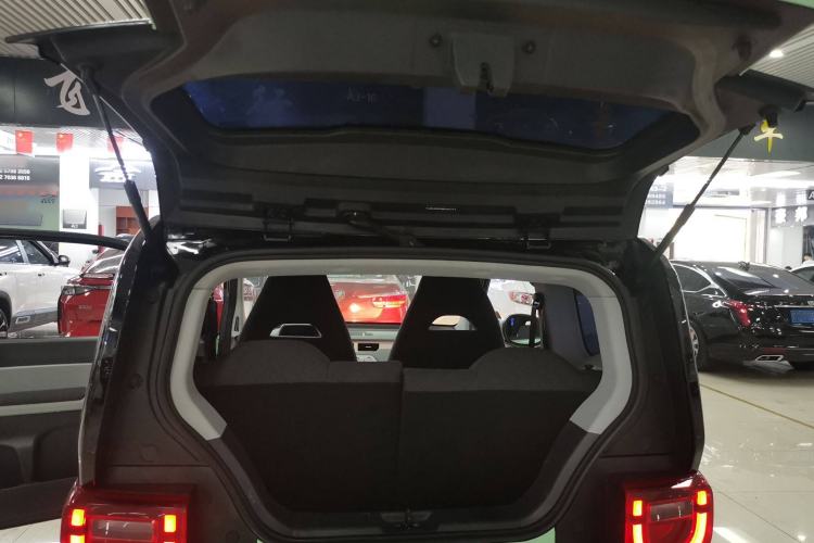 Used Chery New Energy QQ Ice Cream 2022 170km Sundae Phosphate Lithium-Ion