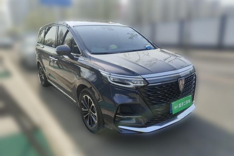 Used Roewe iMAX8 2021 400TGI Supreme Series Prestige Edition Front Right 45 Deg