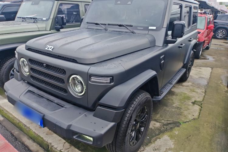 Used 212 T01 2024 2.0T Explorer