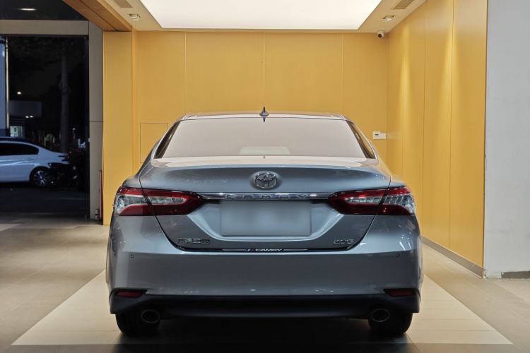 Used Toyota Camry 2021 2.0G Luxury Edition