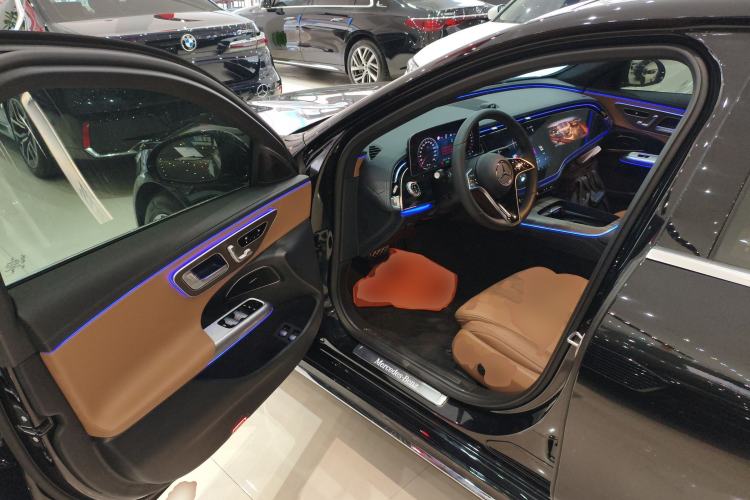 Used Mercedes-Benz E-Class New Energy 2024 E 350 e L Plug-in Hybrid Sedan