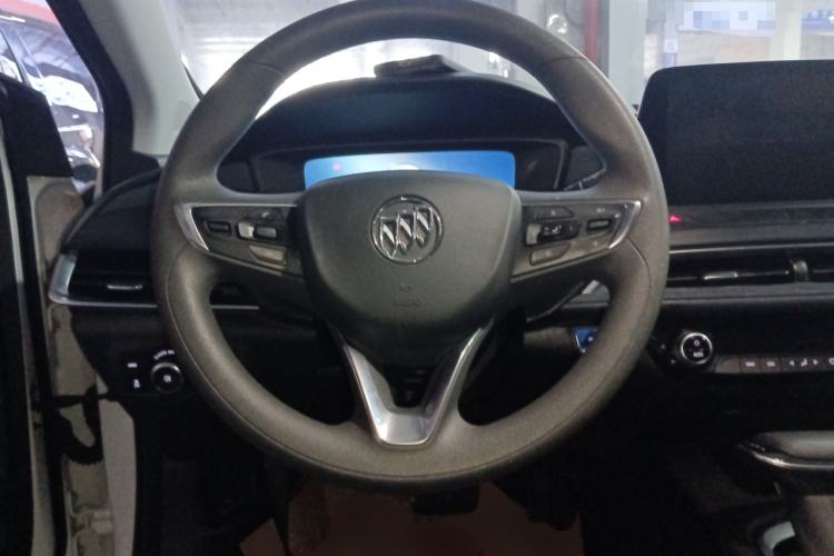 Used Buick Velite 6 2023 Revised Version 430 km Range – Commuter Edition
