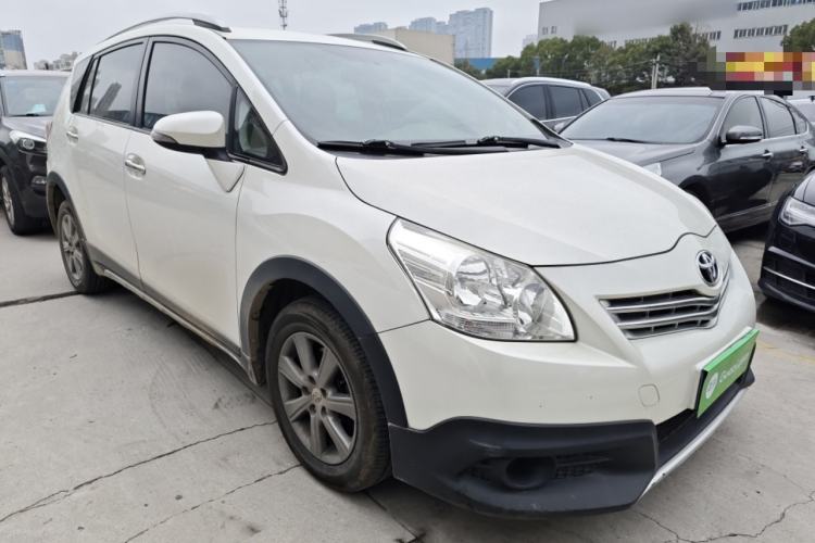 Used Toyota Verso 2015 180E CVT Crossover Edition
