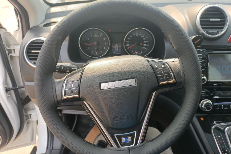 Used Haval H6 2016 Upgraded Model 1.5T Automatic Two-Wheel Drive Elite Version Steering Wheel