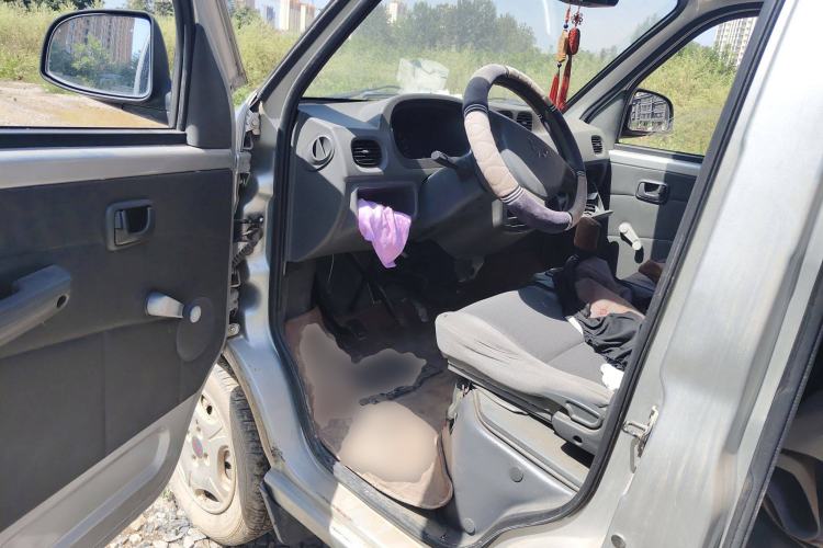 Used Wuling Zhiguang 2010 1.0L New Edition Practical Version with Extended Body L2Y