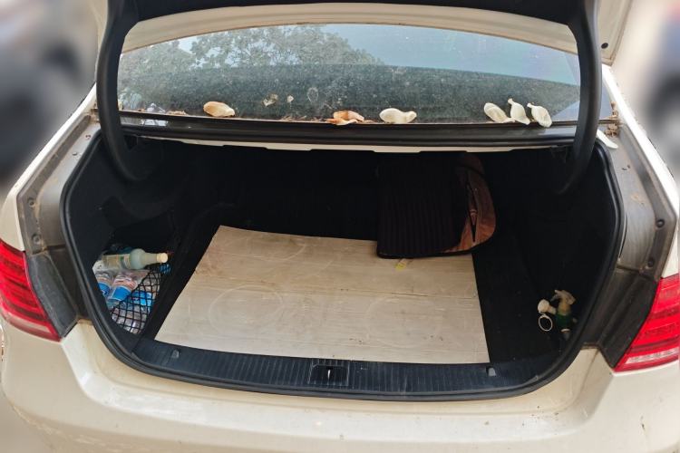 Used Mercedes-Benz E-Class 2015 E 200 L
