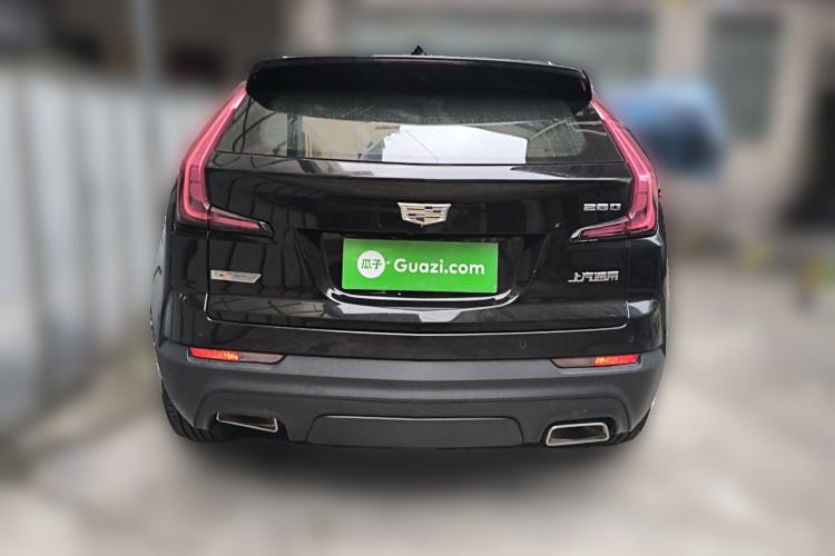 Used Cadillac XT4 2018 28T Two-Wheel Drive Tech Version