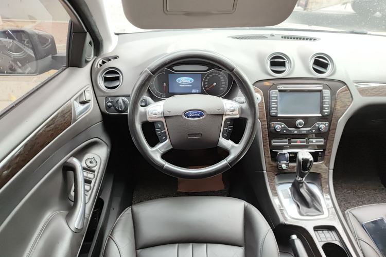 Used Ford Mondeo 2013 2.3L Fashion Edition
