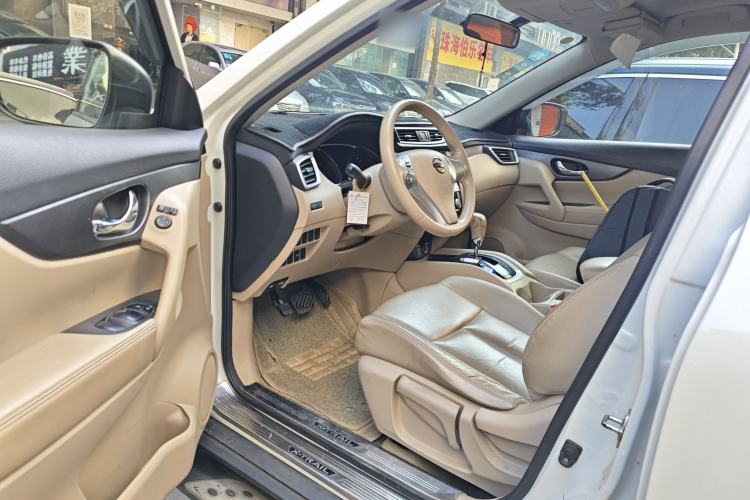 Used Nissan X-Trail 2014 2.0L CVT Comfort Edition 2WD