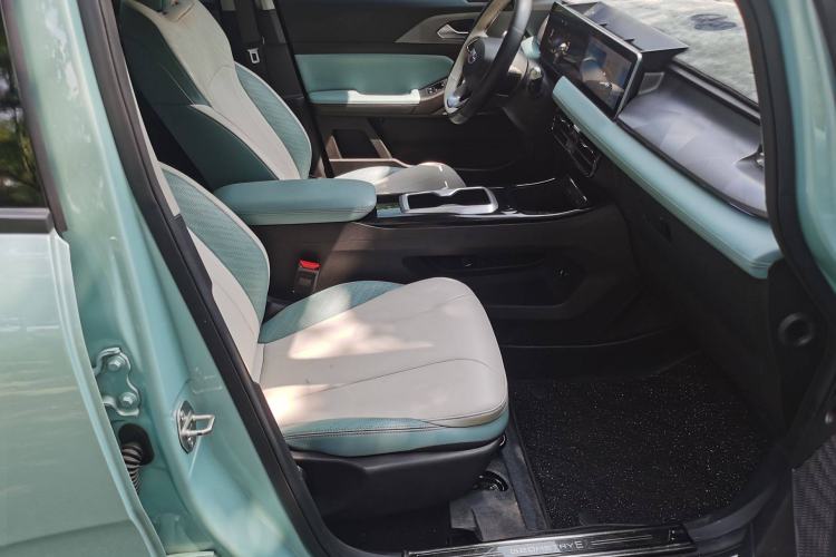 Used Geometry E Firefly 2024 301km Starlight