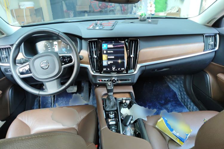 Used Volvo S90 2020 T5 Zhiyi Luxury Edition
