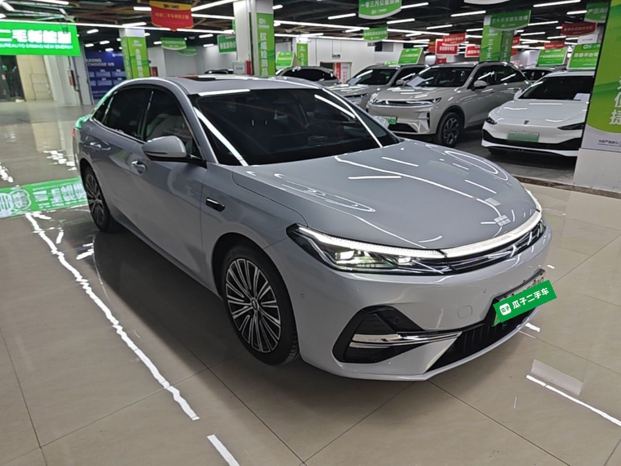 Geely Galaxy A7 2025 Model EM-i 150km Starship Edition — снимка 3