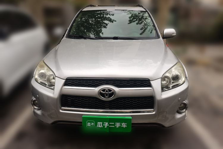 Used Toyota RAV4 2011 2.0L Automatic Luxury Edition
