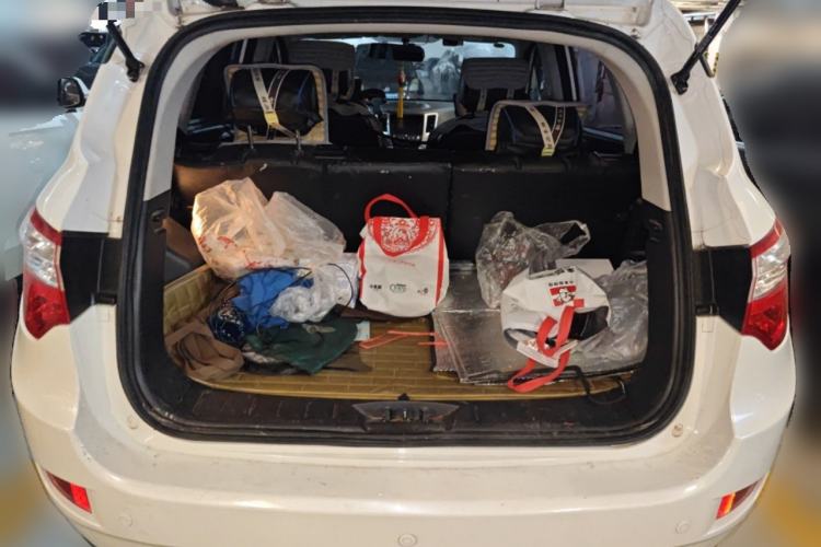 Used CHANGAN CS35 2016 1.6L Manual Luxury Model China IV Standard