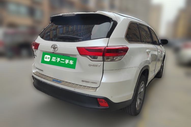 Used Toyota Highlander 2018 2.0T Four-Wheel Drive Luxury Version 7 Seats China VI Standard
