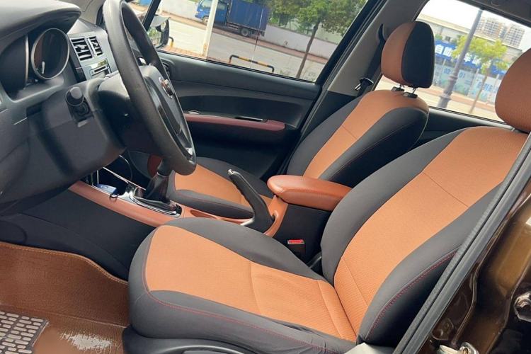 Used FORTHING Joyear X5 2015 1.6L Manual Luxury Model
