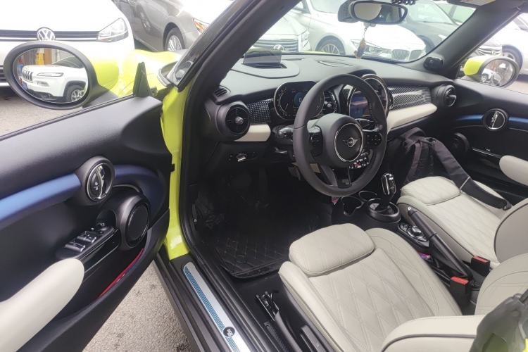 Used MINI MINI 2022 1.5T COOPER CABRIO Sidewalk
