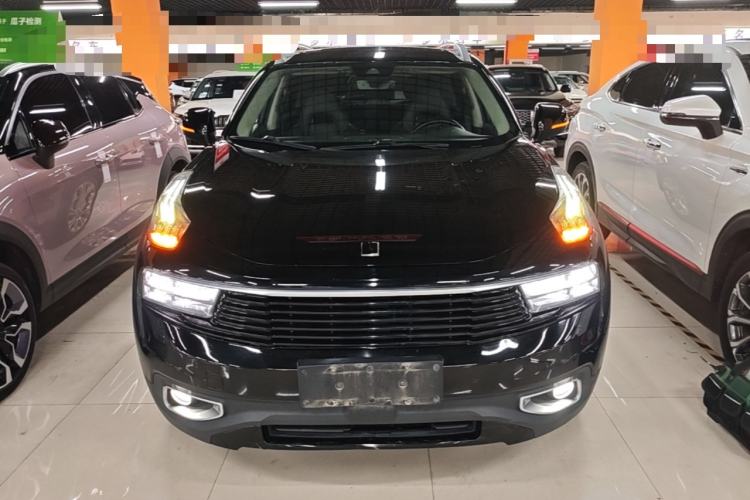 Used Lynk & Co 01 2017 2.0T Two-Wheel Drive Pro Edition Front
