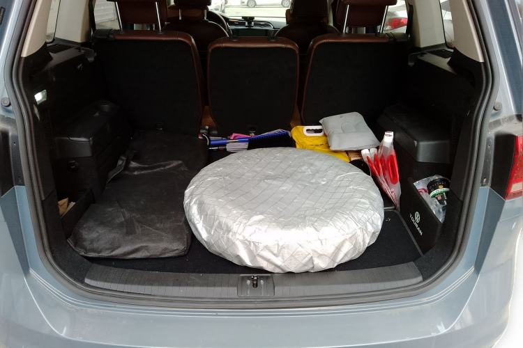 Used Volkswagen Touran 2016 Volkswagen Touran L 330TSI DSG Luxury Edition