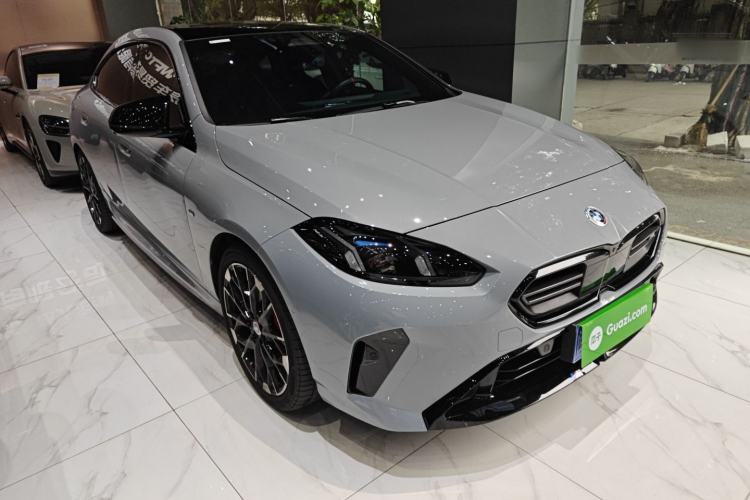 Used BMW M235L 2025 M235L Front Right 45 Deg