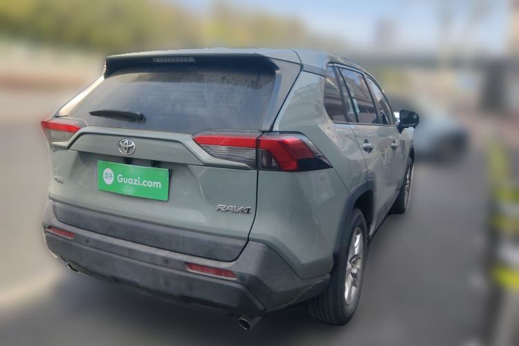 Used Toyota RAV4 2020 2.0L CVT Two-Wheel Drive Urban Edition Rear Right 45 Deg