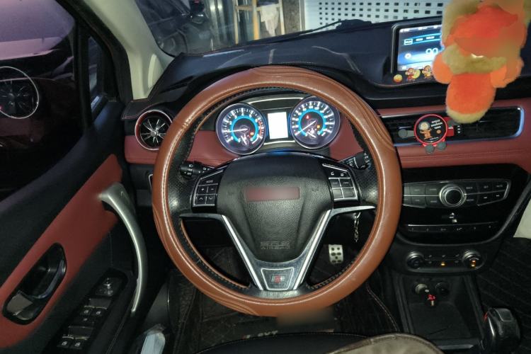 Used Haval H1 2015 1.5L AMT Luxury Model