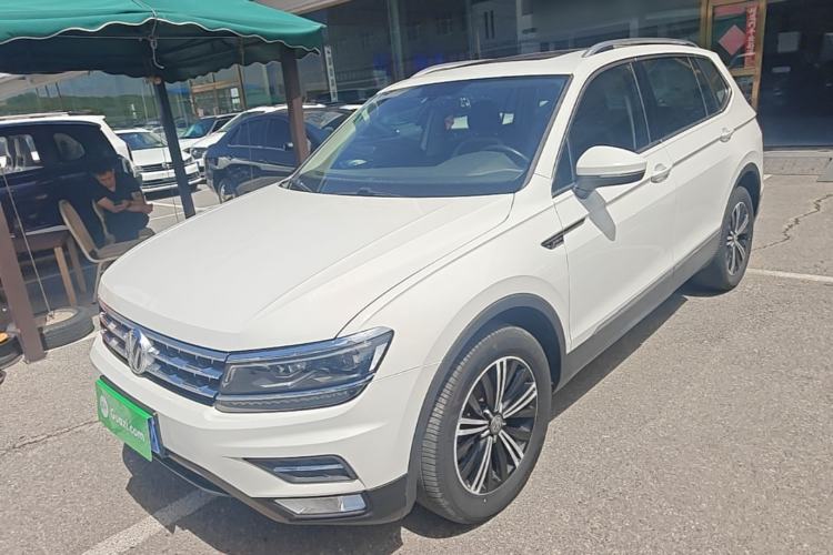 Used Volkswagen Tiguan L 2017 380TSI Automatic All-Wheel-Drive Luxury Edition