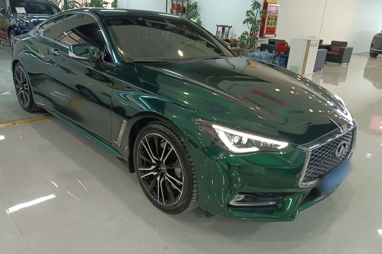 Used Infiniti Q60 2019 S 2.0T Luxury Sport Edition Front Right 45 Deg
