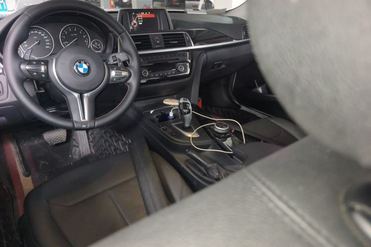 Used BMW 3 Series 2017 320Li Fashion Model Center Console