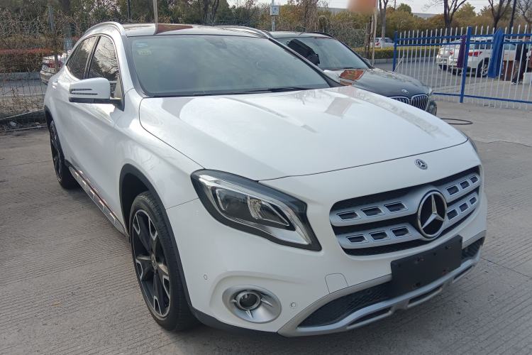 Used Mercedes-Benz GLA 2017 GLA 220 4MATIC Fashion Model