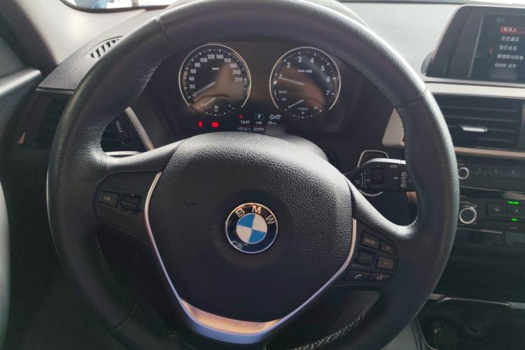 Used BMW 1 Series 2018 118i Leading Model Steering Wheel