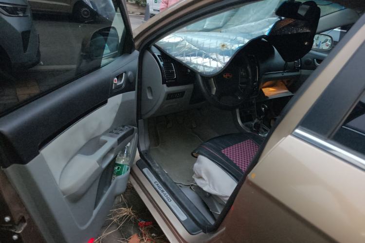 Used Geely Auto Classic Emgrand 2012 Sedan 1.5L Manual Standard Model
