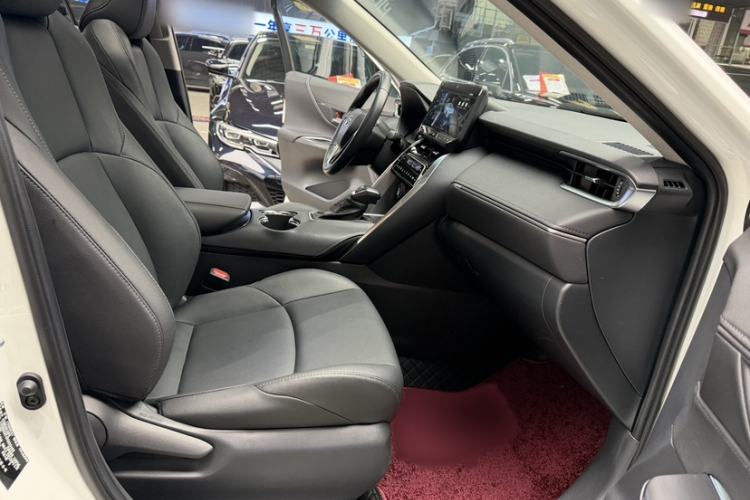 Used Toyota Venza 2023 2.0L CVT Two-Wheel Drive Luxury Edition
