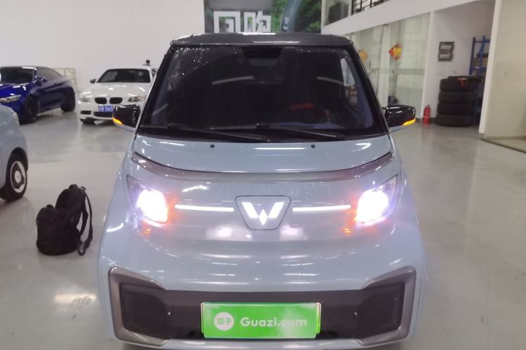 Used Wuling NAMMIEV 2021 Playful Model – High-Power Version Front