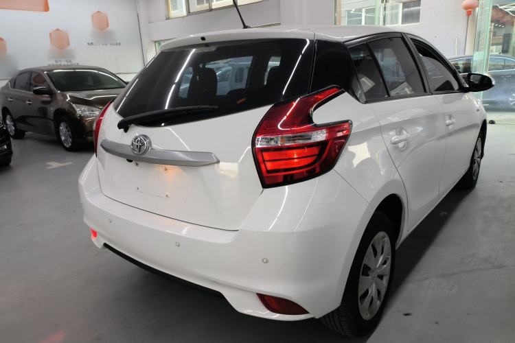 Used Toyota YARiS L Zhi Xuan 2019 1.5E CVT Dynamic Edition China VI compliant Rear Right 45 Deg