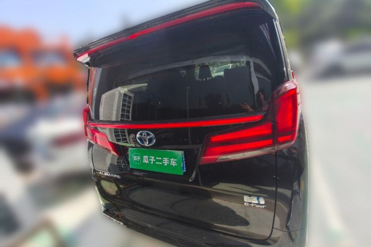 Used Toyota Vellfire 2021 Crown Dual-Engine 2.5L HV Luxury Edition
