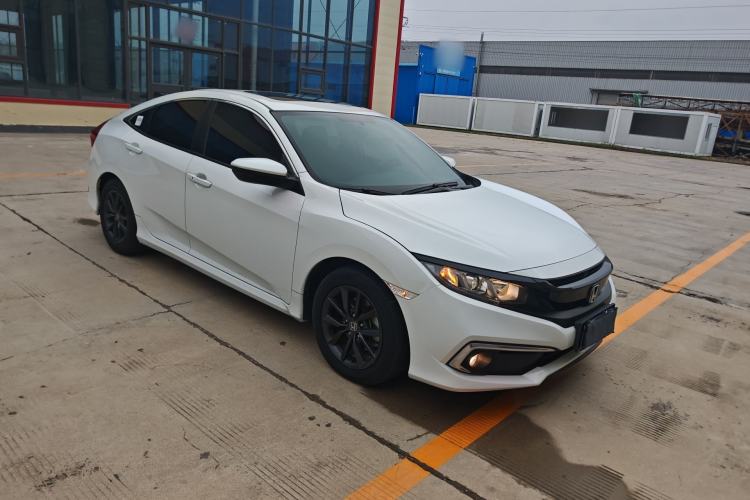 Used Honda Civic 2019 220TURBO CVT Dynamic Edition China VI Front Right 45 Deg