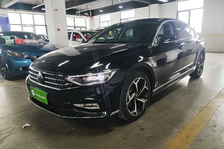 Used Volkswagen Magotan 2023 2 Million Units Commemorative Edition 330TSI DSG Luxury Version Guazi used car, China used car export, Used car for sale, Used  cars, Cheapest cars for sale