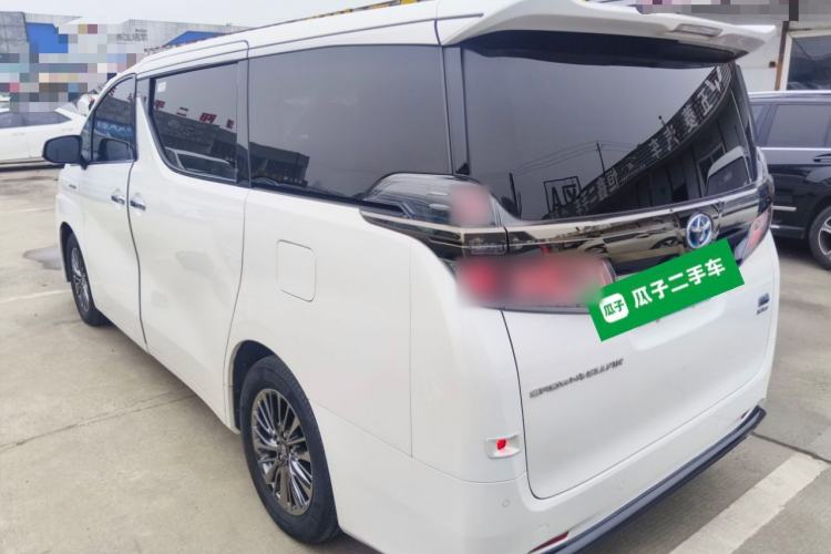 Used Toyota Vellfire 2023 Crown Dual-Engine 2.5L HV Luxury Edition Rear Left 45 Deg