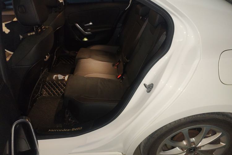 Used Mercedes-Benz A-Class 2020 Restyled A 200 L Sport Sedan Fashion Version
